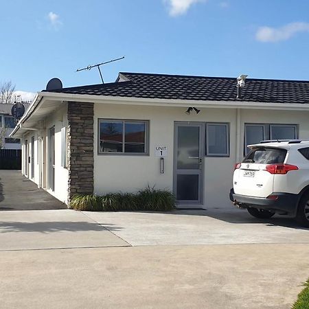 Rose Apartments Unit 1 Central Rotorua-Accommodation&Spa Extérieur photo